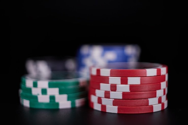 Blueprint Gaming live blackjack table with professional dealer and multilingual chat overlay on winslots platform